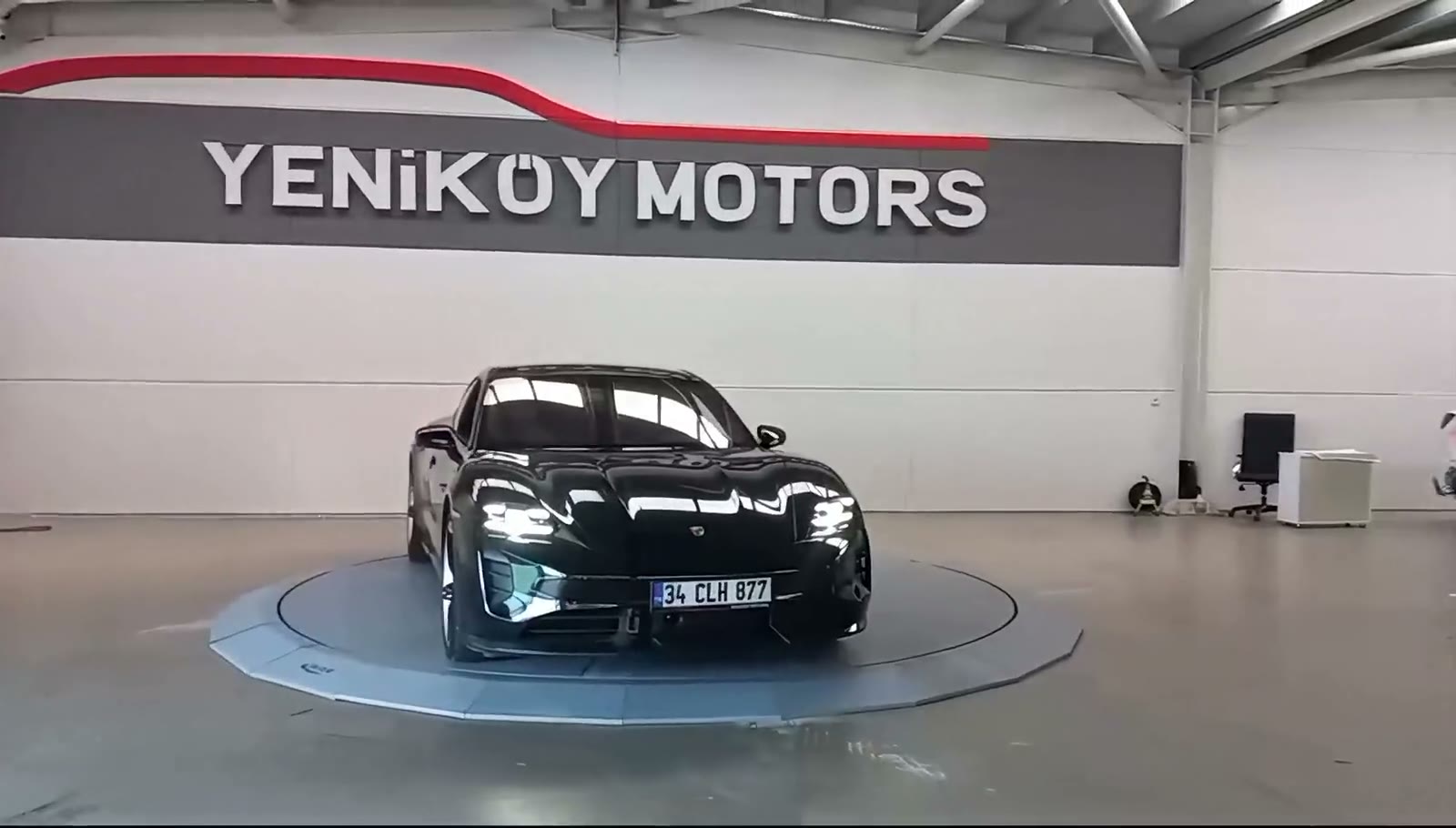 Yeniköy Motors · Porsche Taycan