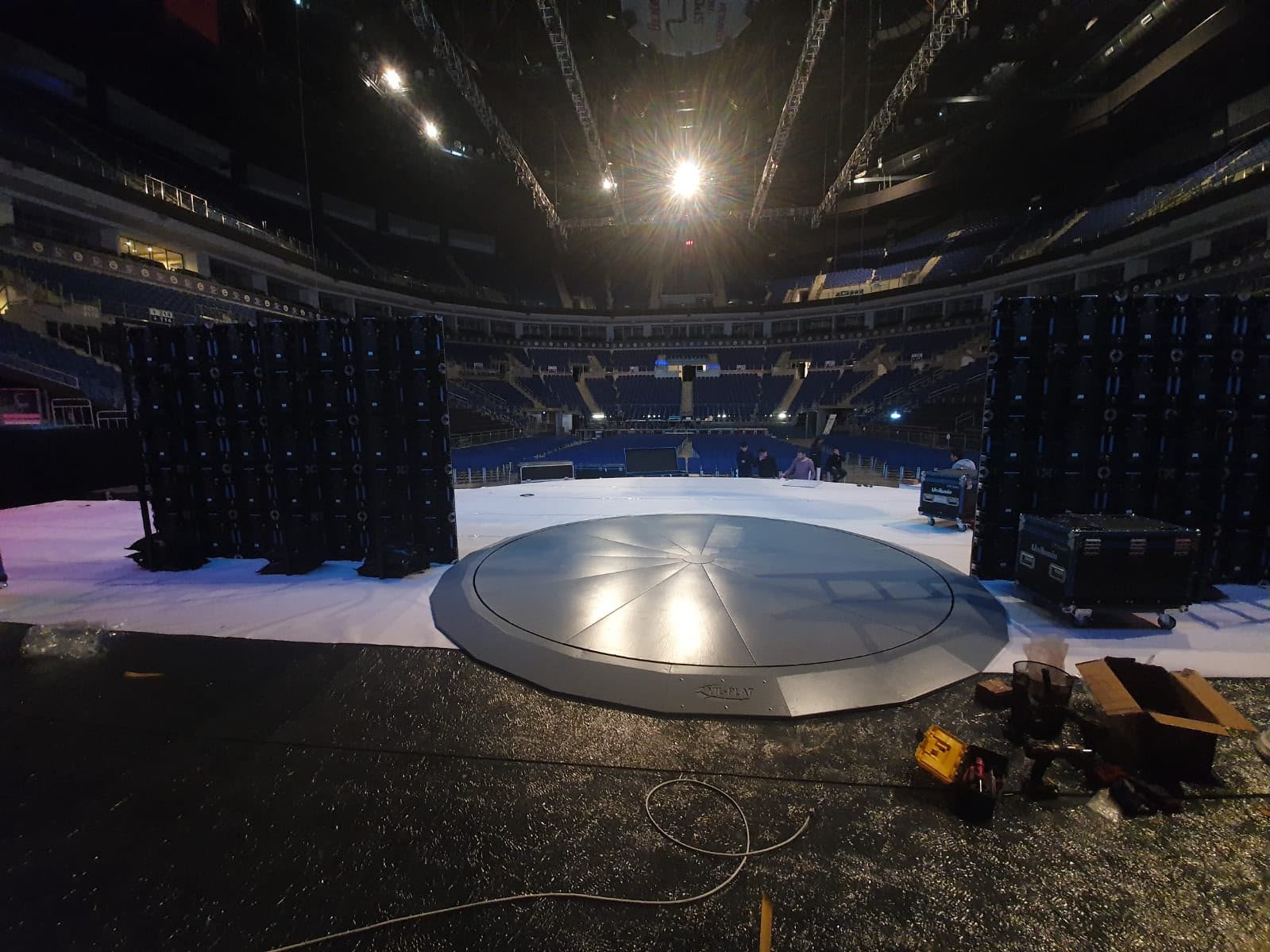 Turkcell event — the platform on the arena floor